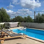 Сasa de vacaciones Cozy In With Sauna