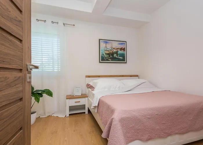 Cozy In With Sauna Vakantiehuis Posedarje